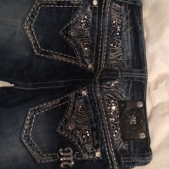 Miss Me Jeans - Picture 3 of 3